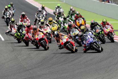 Jorge Lorenzo lidera la carrera de Moto GP del gran premio de Catalunya en la pista de Montmeló.