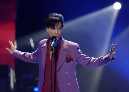 Prince, en el programa de televisión 'American Idol', en el Teatro Kodak en Hollywood (California).