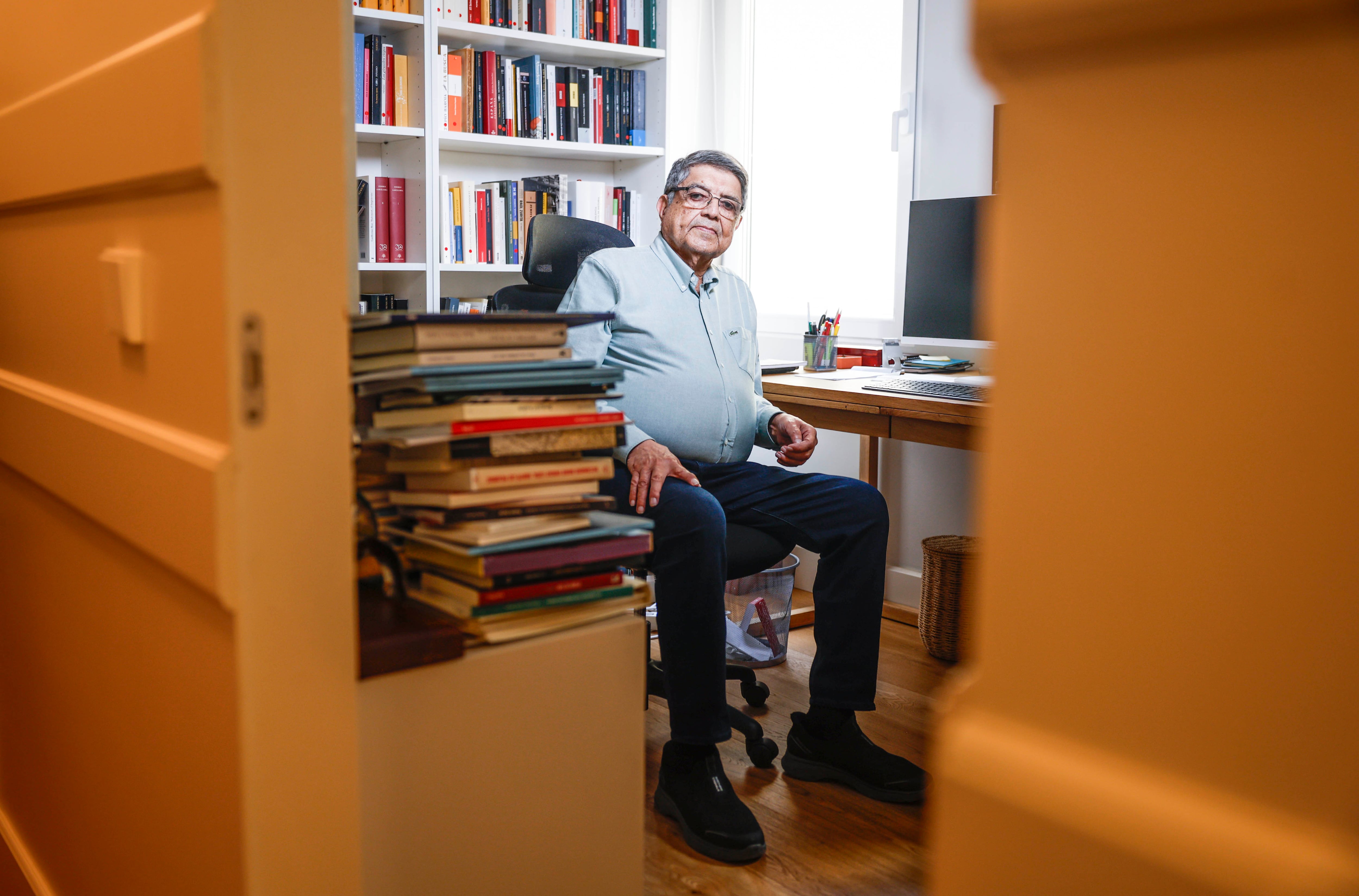 Sergio Ramírez, candidato a la silla de la RAE que dejó vacante Vargas Llosa