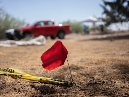 Búsqueda con el grupo por Nuestros Desaparecidos en Acción en la localidad de Santa Elena situada en el Municipio de San Pedro, Coahuila el 23 mayo 2023.