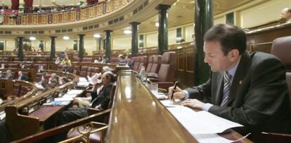 El exlehendakari, durante el debate del Plan Ibarretxe en el Congreso (2005).