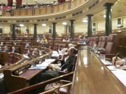 El exlehendakari, durante el debate del Plan Ibarretxe en el Congreso (2005).