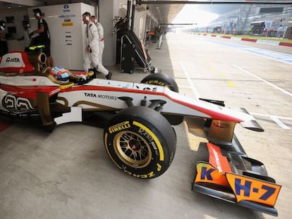 Karthikeyan durante la sesión de entrenamientos del GP de la India.