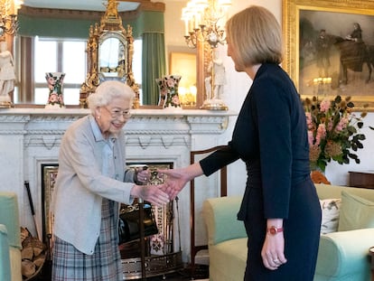 Elizabeth II received Liz Truss at Balmoral on September 6.