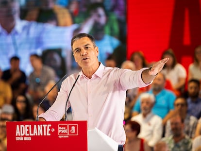 Pedro Sánchez, en el acto de arranque de campaña en el Pabellón de Convenciones de la Casa de Campo de Madrid, el jueves.