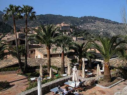 Terraza del hotel La Residencia, en la localidad mallorquina de Deià.
