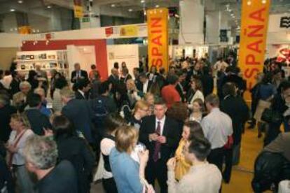 Inauguración del espacio destinado a España en la Feria del Libro de Londres de 2007, en la que este año fue el país invitado. EFE/archivo