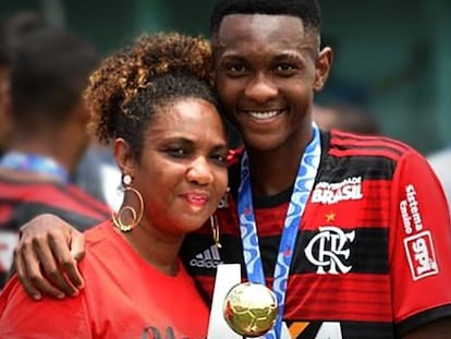 Jorge Eduardo, filho de Alba Valéria, foi uma das vítimas do incêndio no CT do Flamengo.