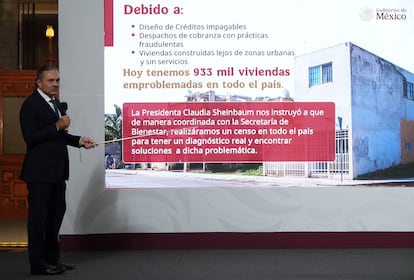 Octavio Romero Oropeza, director del INFONAVIT, en la Mañanera de este 6 de mayo.