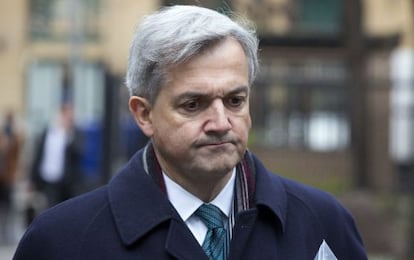 El ministro brit&aacute;nico, Chris Huhne, tras dimitir por mentir sobre una infracci&oacute;n de tr&aacute;fico.