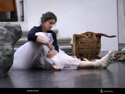 La soprano Asmik Grigorian, en el papel de Rusalka, en un ensayo en el Teatro Real.