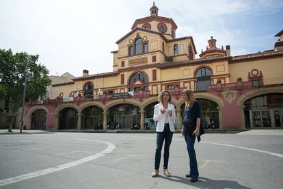 Meritxell Batet, junto a la editora Ana García d'Atri, el pasado lunes
