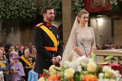 Un momento de la ceremonia religiosa del heredero de Luxemburgo y la condesa Stéphanie de Lannoy.