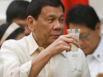 O presidente filipino Rodrigo Duterte, durante uma visita a Camboja. 