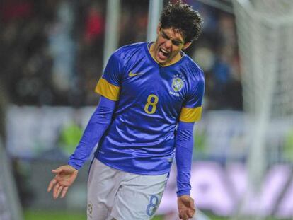 Kak&aacute; celebra su gol a Jap&oacute;n