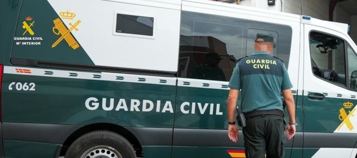Guardia Civil Deploys 24,000 for Eclipse Security