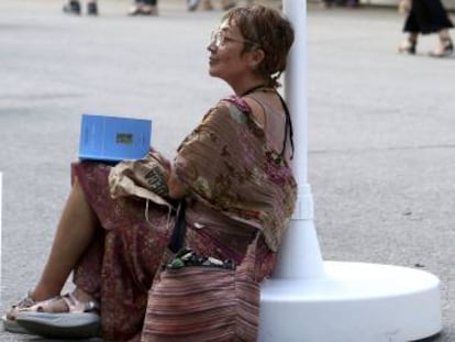 Ambiente en la Feria del Libro de Madrid.