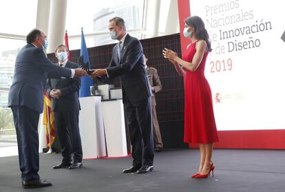 El presidente y consejero delegado de Iberdrola, Ignacio Sánchez Galán, recibe de los Reyes el Premio Nacional de Innovación en la modalidad de Trayectoria Innovadora, esta tarde, en Valencia.