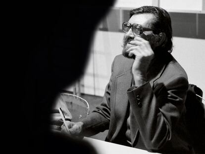 O argentino Julio Cortázar.