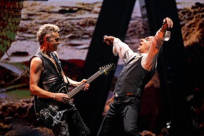 Actuación de Depeche Mode en el Palau Sant Jordi de Barcelona, el sábado. 