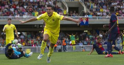 Perbet celebra el 0-3 del Villarreal