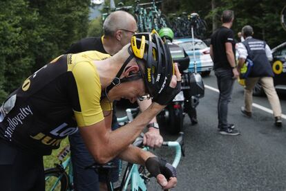 Las lagrimas de Robert Gesink después de la caída. 