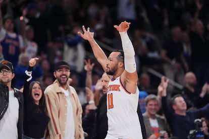 Jalen Brunson, de los New York Knicks, en el partido de clasificación contra los Celtics de Boston.