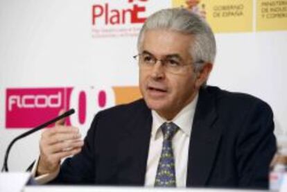 Francisco Ros.