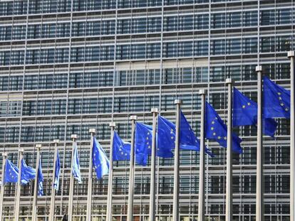 Bruselas podría recaudar 5.000 millones anuales gracias al ‘impuesto digital’