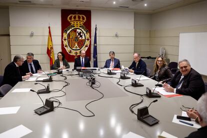 Reunión de la Mesa y Portavoces del Senado en la Comisión conjunta de las Comisiones Constitucional y de Justicia.