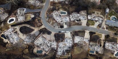 Vista de los hogares calcinados tras los incendios en Paradise, California (EE UU).