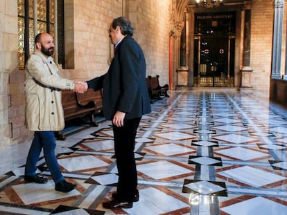 El 'president' Quim Torra recibe al portavoz de Òmnium Marcel Mauri.