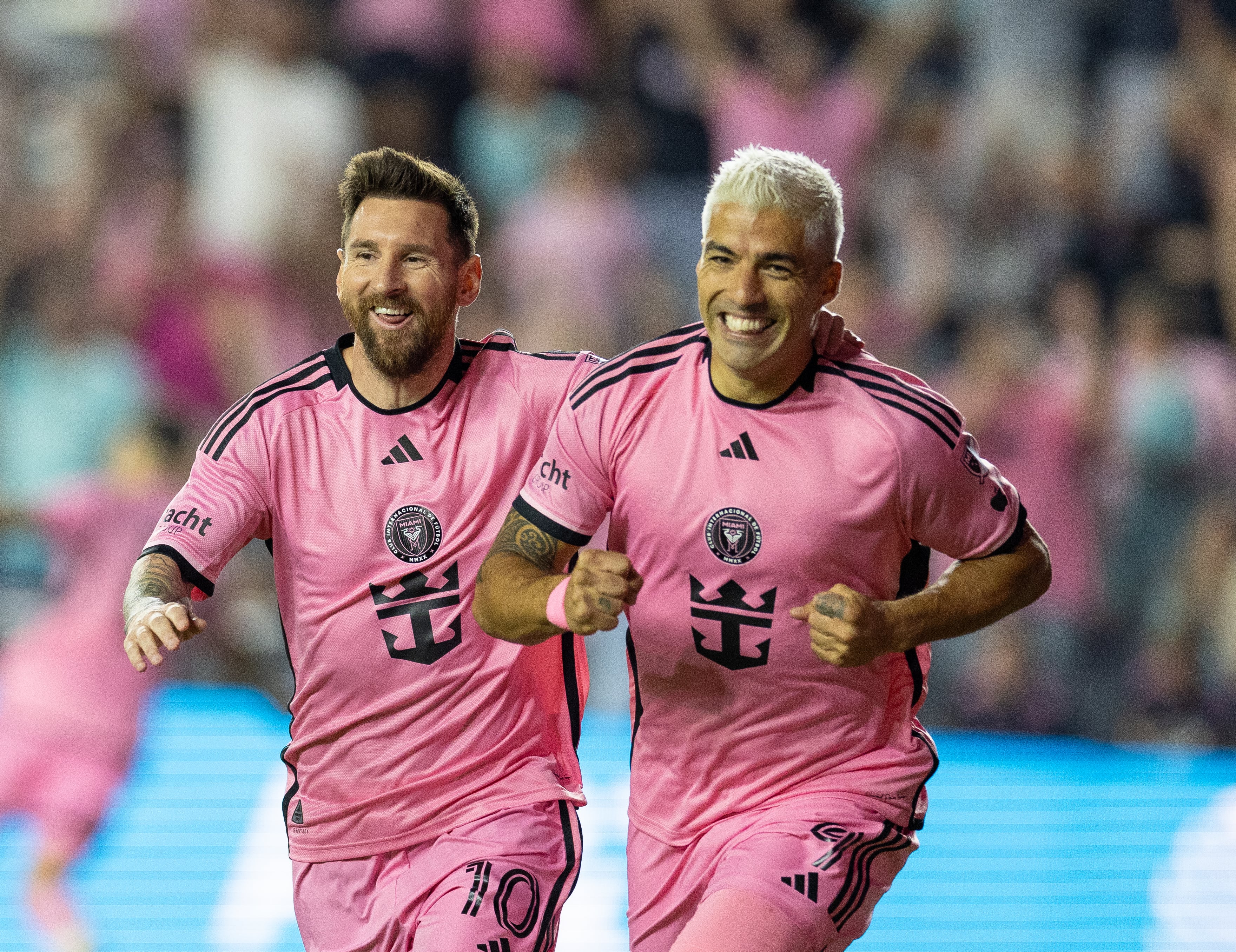 Messi y Suárez se asocian en el lanzamiento de un club que competirá en el fútbol uruguayo