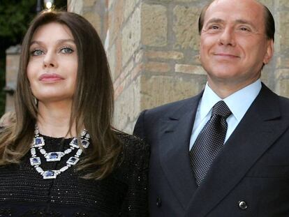 Silvio Berlusconi, con su exesposa Veronica Lario.