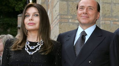 Silvio Berlusconi, con su exesposa Veronica Lario.