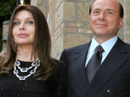 Silvio Berlusconi, con su exesposa Veronica Lario.