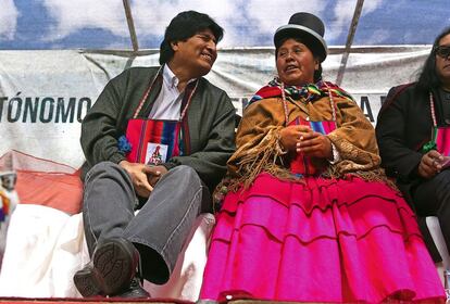 Evo Morales, de la étnia aimara, alcanzó la presidencia en 2006. Las reformas que llevó a cabo han tenido un fuerte componente de reivindicación étnica.