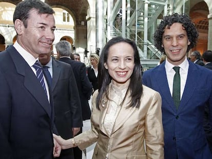 Tomás Gómez, Beatriz Corredor y Pedro Zerolo, miembros de la ejecutiva regional del PSM.
