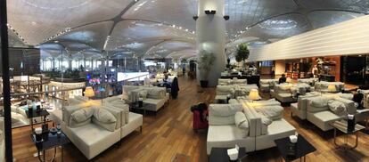 Vista general de la sala 'business' del nuevo aeropuerto turco.