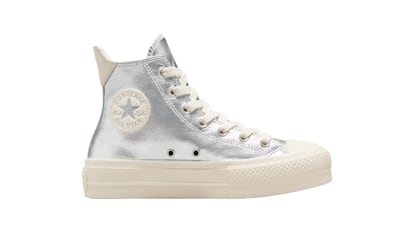 Chuck Taylor All Star Lift Platform Metallic, fabricadas en lona metalizada y brillante.