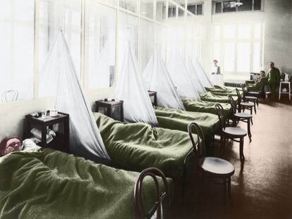 Imagen coloreada de soldados de EE UU en un hospital del norte de Francia en 1918.