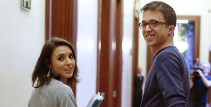 Los diputados Irene Montero e &Iacute;&ntilde;igo Errej&oacute;n, de Unidos Podemos.