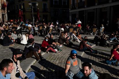 Ambiente en terrazas en el barrio de La Latina, el pasado 13 de febrero.