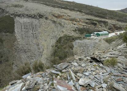 Cantera y escombrera de Pizarras del Oribio, en Lampazas ( Samos)