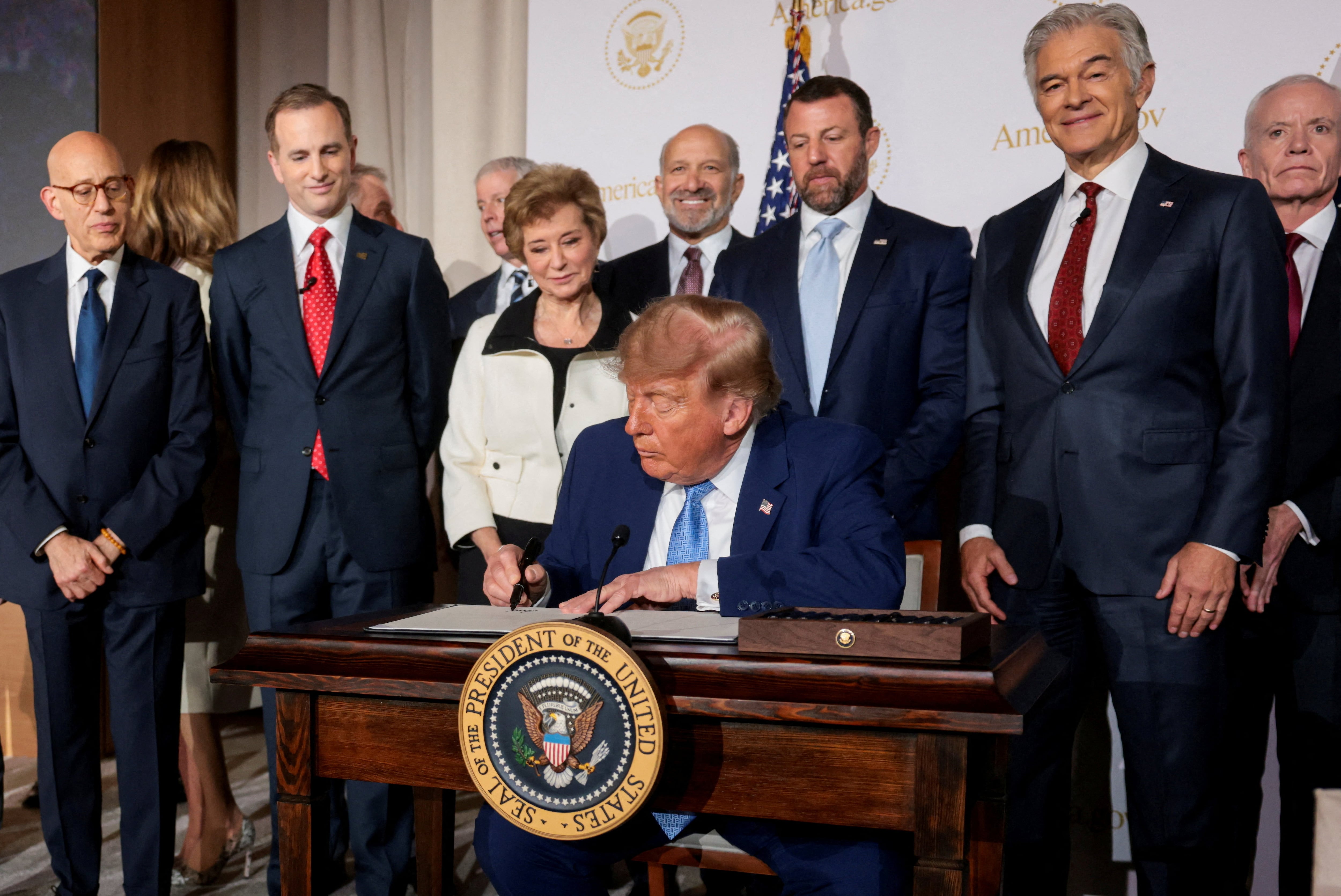 Trump elimina la protección de los estudiantes LGTBIQ+ frente a la discriminación en las escuelas