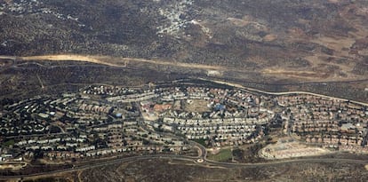 Vista a&eacute;rea del asentamiento israel&iacute; de Ariel, en Cisjordania.
