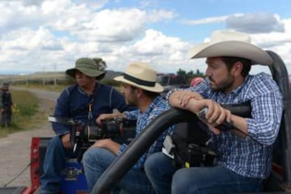 Diego Luna y el fotógrafo de la película, Damián García.