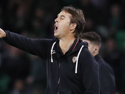 Lopetegui, en el derbi ante el Betis. 