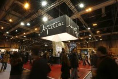 Asistentes a la última edición de la feria Fitur.
