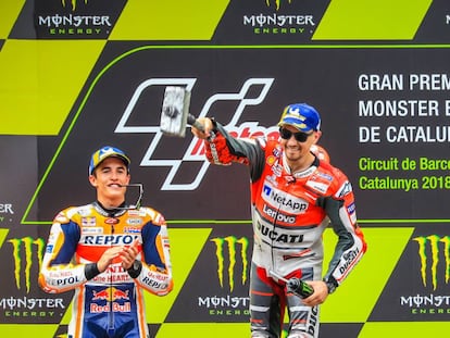 Jorge Lorenzo y Marc Márquez en el podio del Moto GP de Cataluña el pasado 17 de junio.